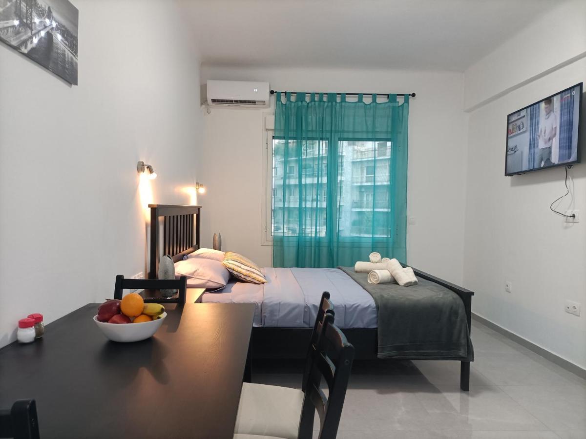 City Adventures Apartment Atena Exterior foto