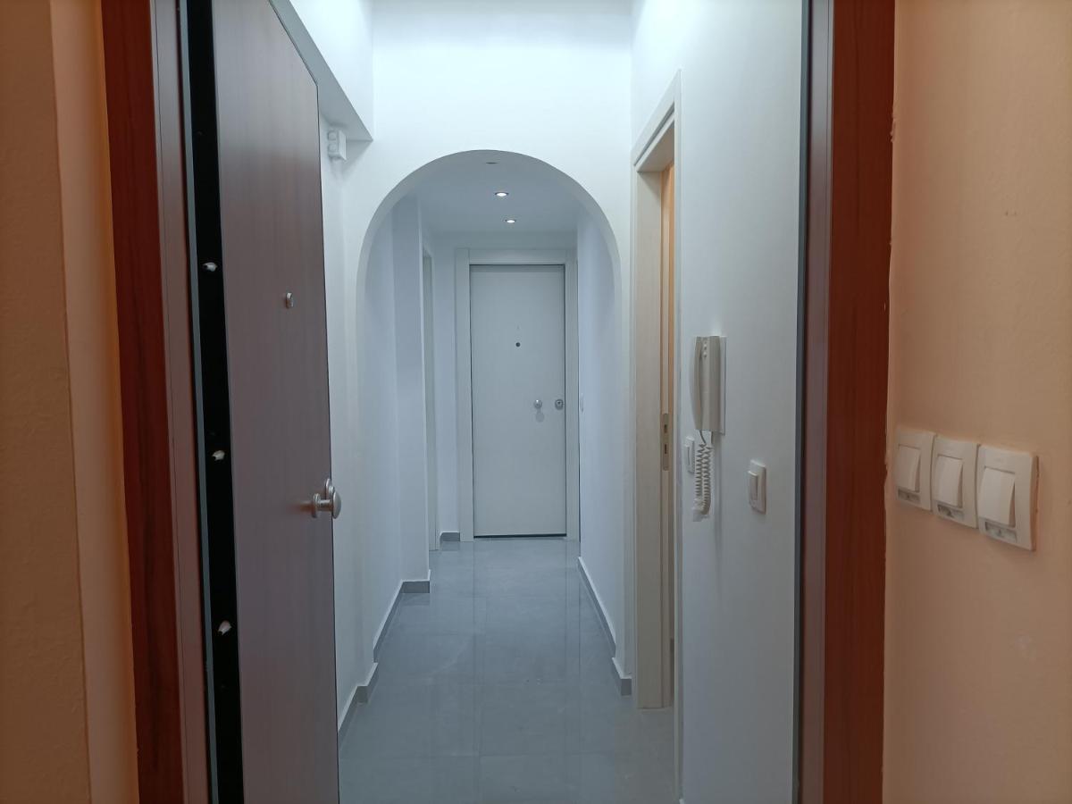 City Adventures Apartment Atena Exterior foto